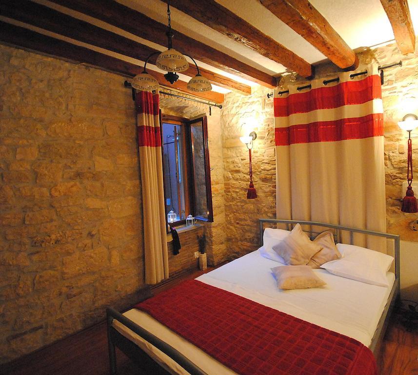 Guesthouse Ancient Stone Rovinj Exterior foto