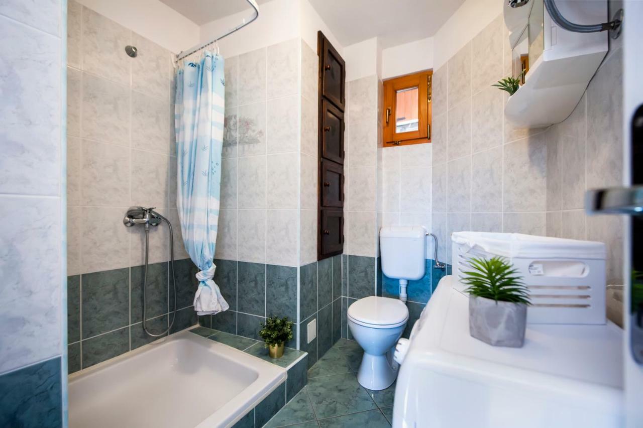 Guesthouse Ancient Stone Rovinj Exterior foto